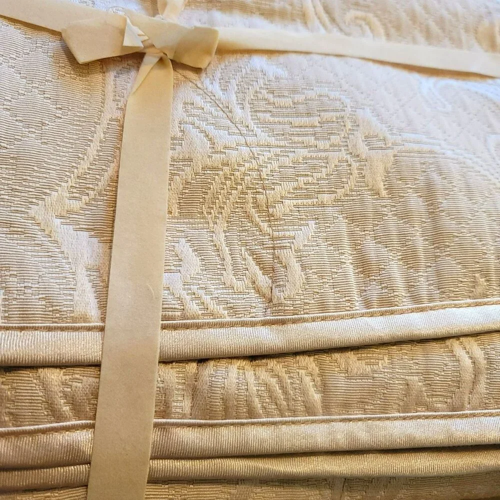Throw Blanket Tan Gold Bed or Lap Neutral Collection Target 50x60 DJ193